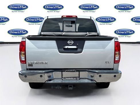 Used 2016 Nissan Frontier SV w/ SV Value Truck Package RWD image 6