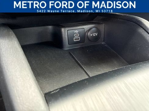 Used 2024 Ford Escape Active AWD/4WD image 17