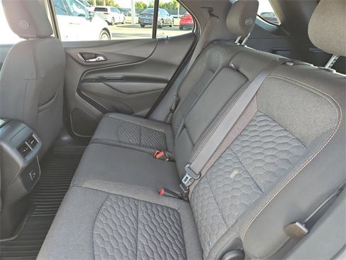 Used 2019 Chevrolet Equinox LT image 11