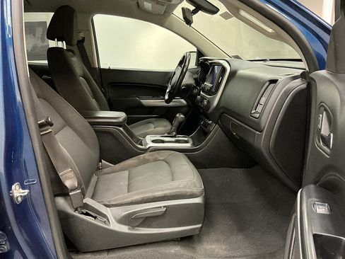 Used 2020 Chevrolet Colorado LT AWD/4WD image 32