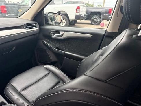 Used 2020 Ford Escape SEL AWD/4WD image 17