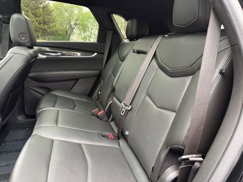 Used 2022 Cadillac XT5 Sportv w/ Technology Package AWD/4WD image 18