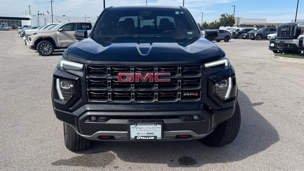 Used 2024 GMC Canyon AT4 w/ Canyon Safety Plus Package AWD/4WD image 5