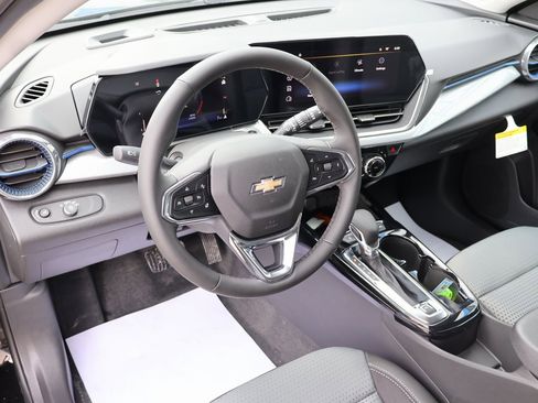 New 2026 Chevrolet Trax LT image 23