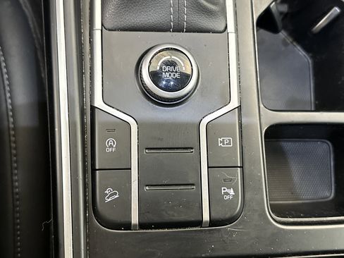 Used 2022 Kia Sorento S w/ Panoramic Sunroof Package image 27