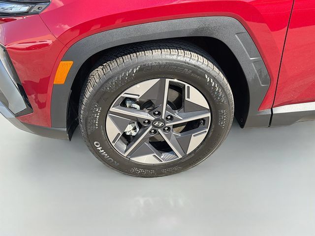Used 2025 Hyundai Tucson SEL FWD image 30