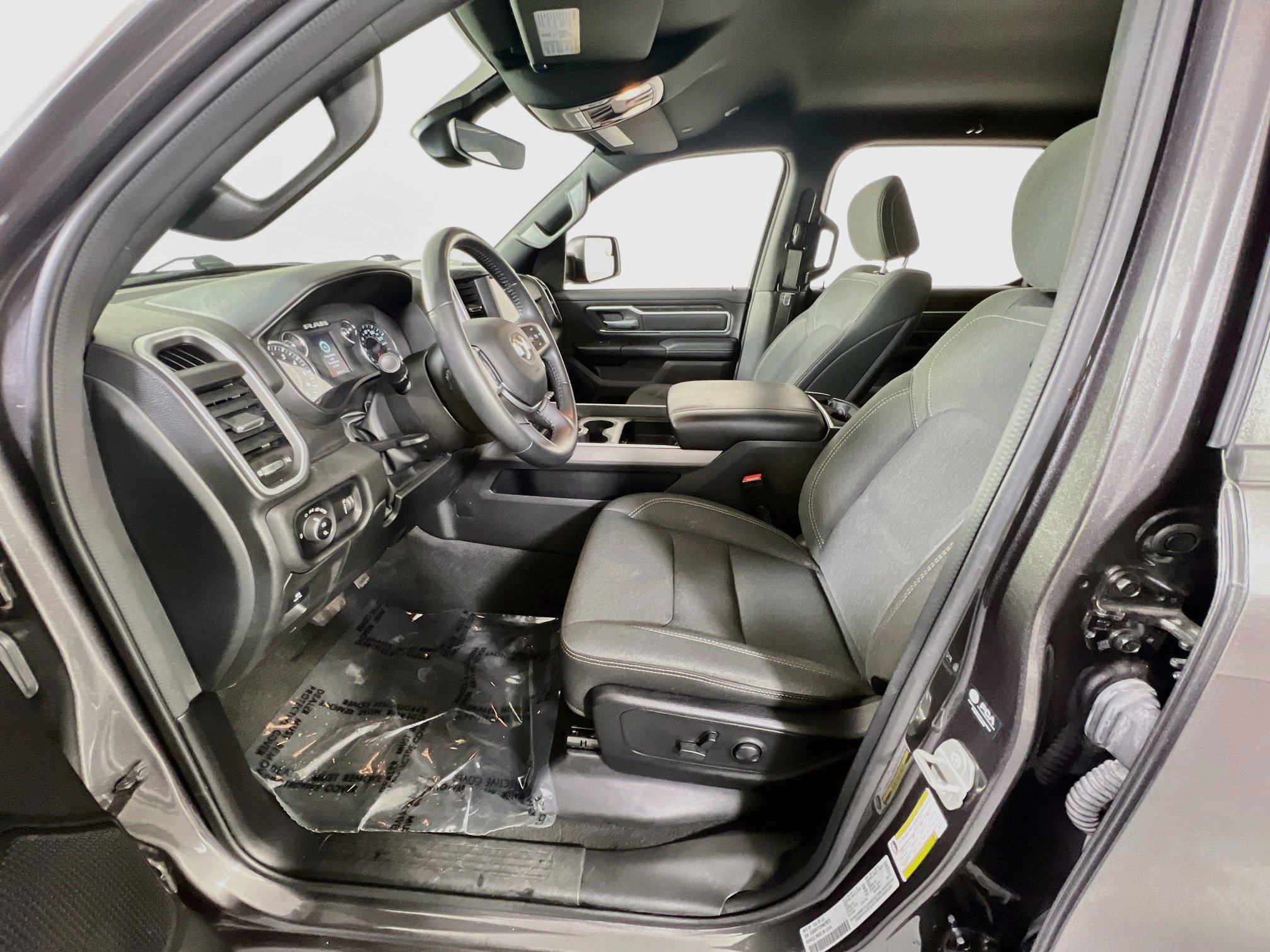 Used 2023 RAM 1500 Big Horn AWD/4WD image 20