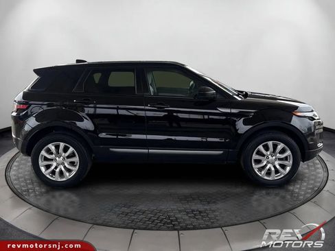 Used 2019 Land Rover Range Rover Evoque image 6