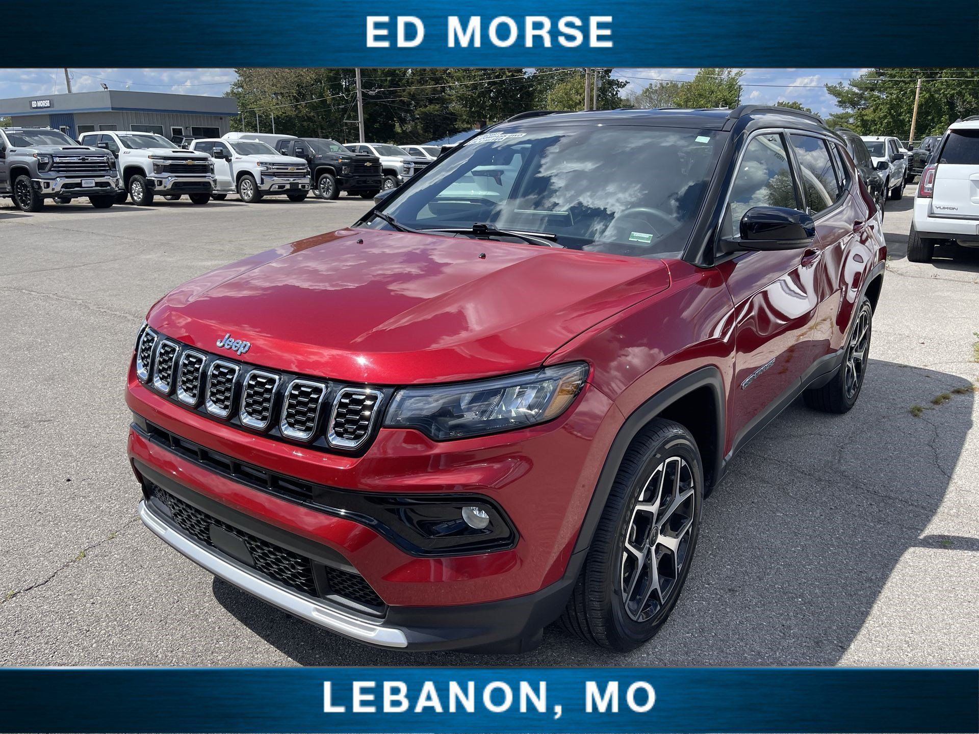 Used 2025 Jeep Compass Limited AWD/4WD image 19