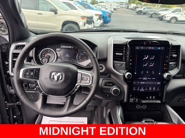 Used 2025 RAM 1500 Big Horn RWD image 17