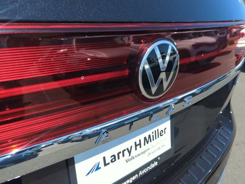 New 2026 Volkswagen Atlas SEL Premium R-Line AWD/4WD image 23