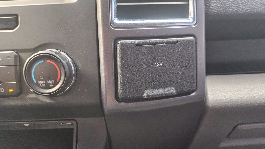 Used 2016 Ford F150 XLT AWD/4WD image 33