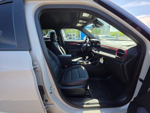New 2026 Chevrolet TrailBlazer RS w/ Convenience Package AWD/4WD image 12
