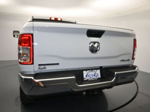 Used 2024 RAM 2500 Big Horn AWD/4WD image 22
