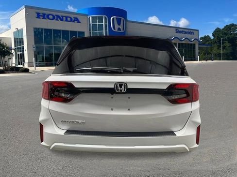 New 2026 Honda Odyssey EX-L image 4