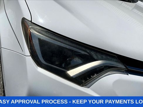 Used 2018 Toyota RAV4 LE w/ All Weather Liner Package AWD/4WD image 38