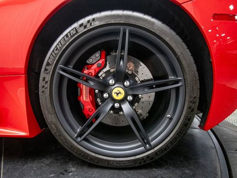 Used 2015 Ferrari 458 Speciale Coupe RWD image 48