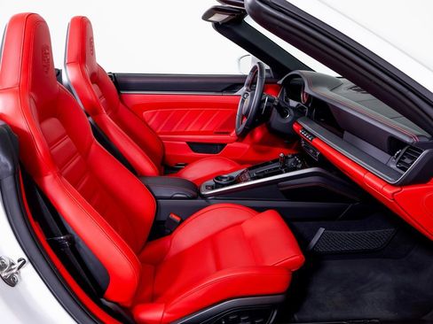 Certified 2024 Porsche 911 Carrera 4S w/ Premium Package image 8