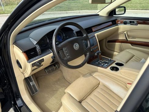 Used 2004 Volkswagen Phaeton V8 image 18