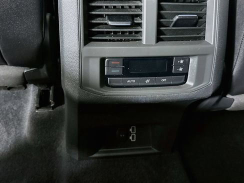 Used 2021 Volkswagen Atlas SE AWD/4WD image 27