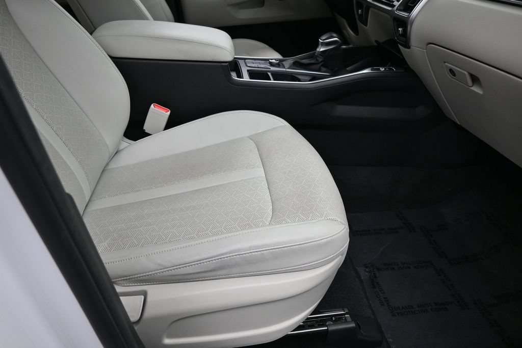 Used 2023 Kia Sorento S w/ Panoramic Sunroof Package FWD image 45