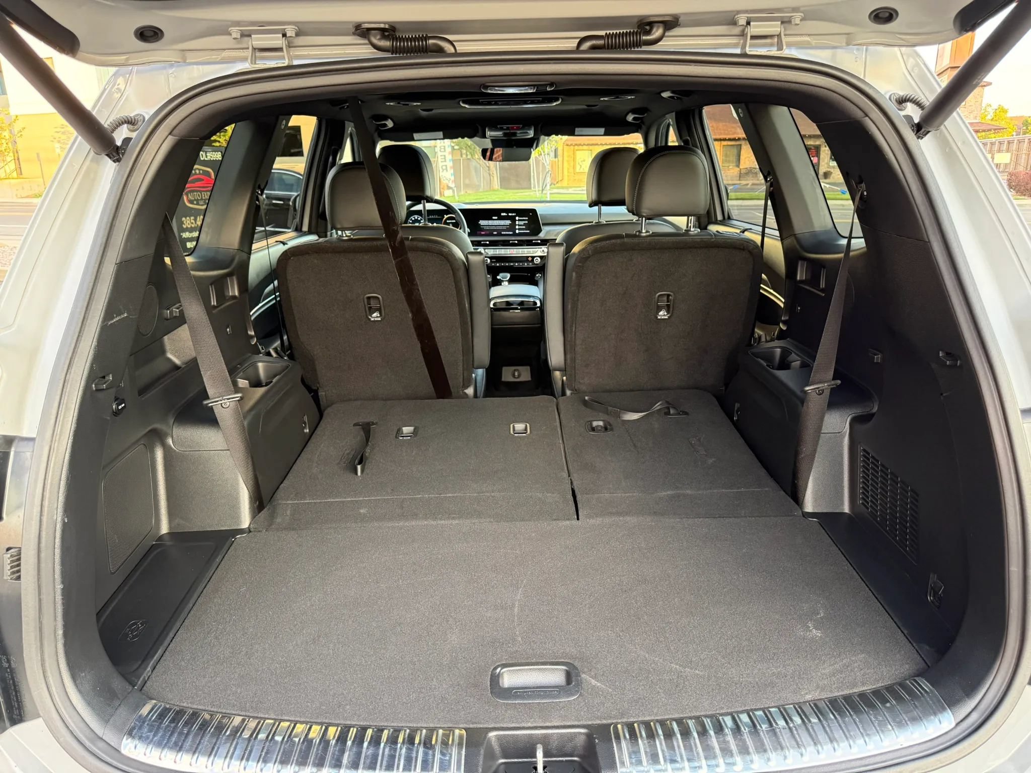 Used 2025 Kia Telluride SX X-Line AWD/4WD image 36