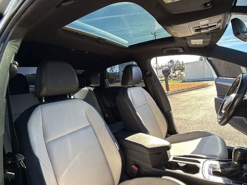 Used 2019 Volkswagen Jetta R-Line w/ R-Line Cold Weather Package image 43