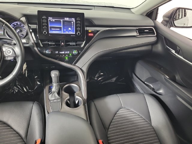 Used 2023 Toyota Camry SE FWD image 17
