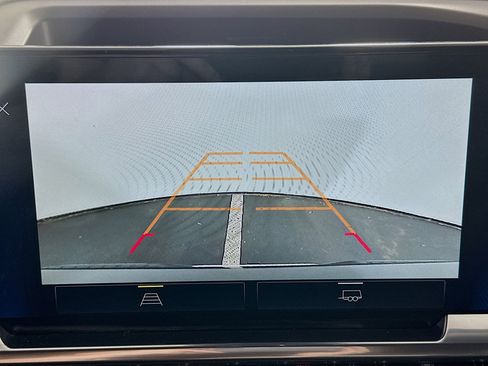 Used 2024 Chevrolet Silverado 1500 LT image 22