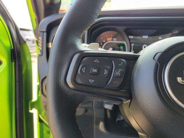 Used 2025 Jeep Wrangler Unlimited Rubicon 392 AWD/4WD image 16
