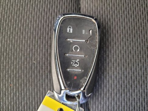 Used 2019 Chevrolet Cruze LT w/ Convenience Package FWD image 32