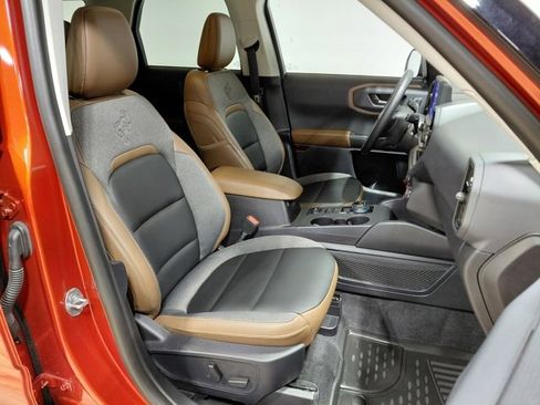 Used 2024 Ford Bronco Sport Outer Banks w/ Topo Graphic Package image 24