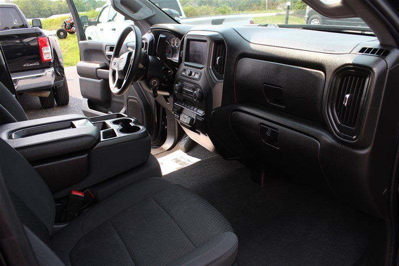 Used 2023 Chevrolet Silverado 2500 Custom w/ Custom Value Package AWD/4WD image 21