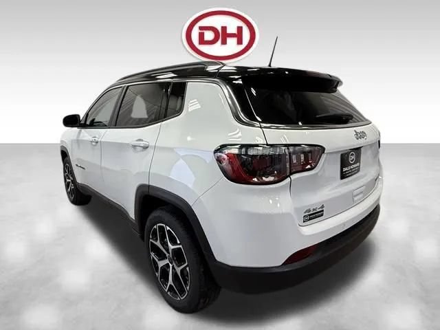 Used 2025 Jeep Compass Limited AWD/4WD image 9