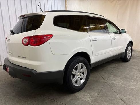 Used 2012 Chevrolet Traverse LT FWD image 6