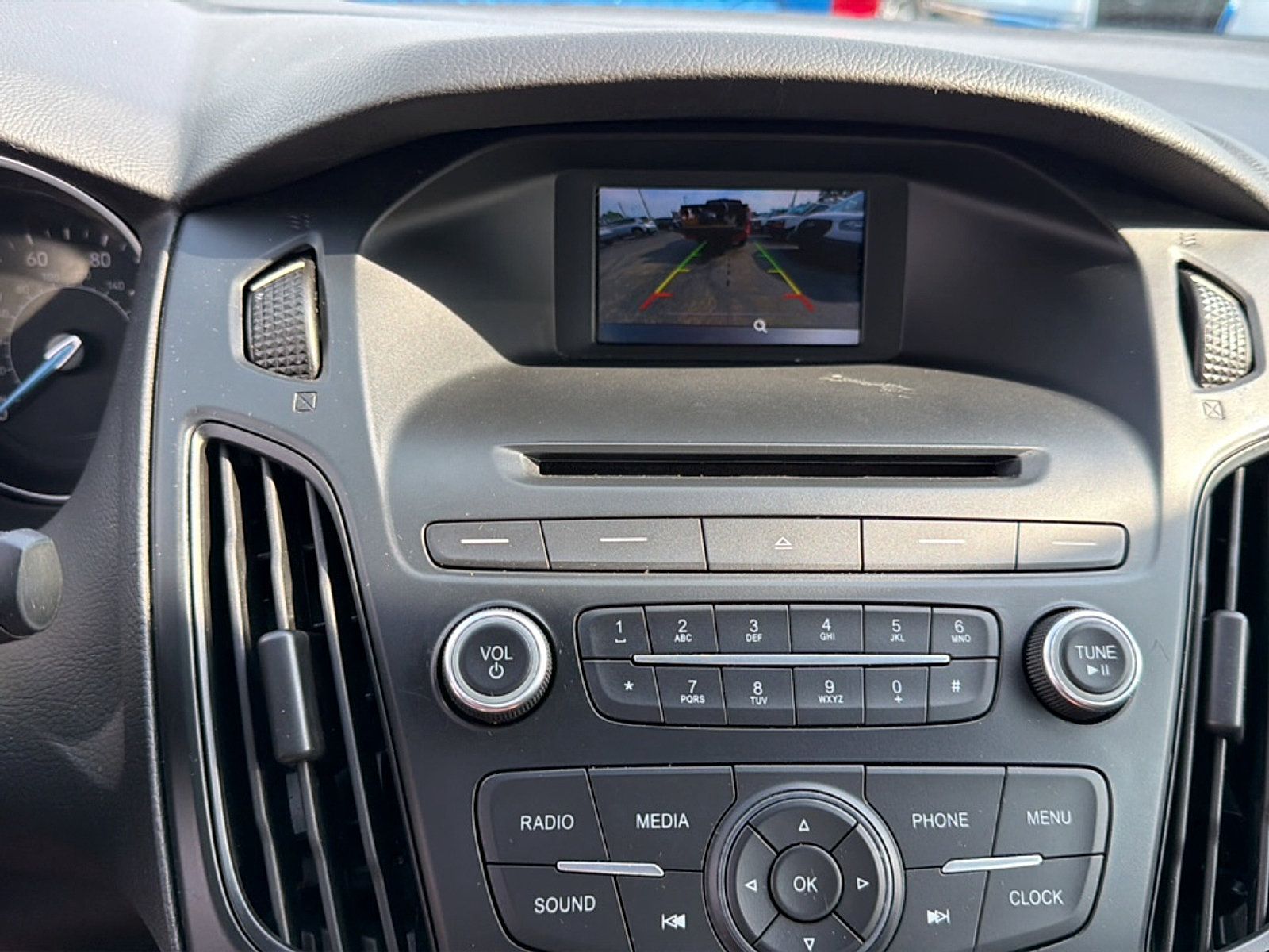 Used 2015 Ford Focus S FWD image 14