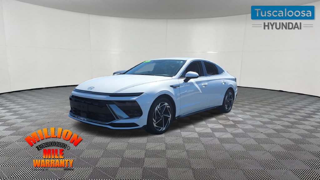 Used 2026 Hyundai Sonata SEL FWD image 3