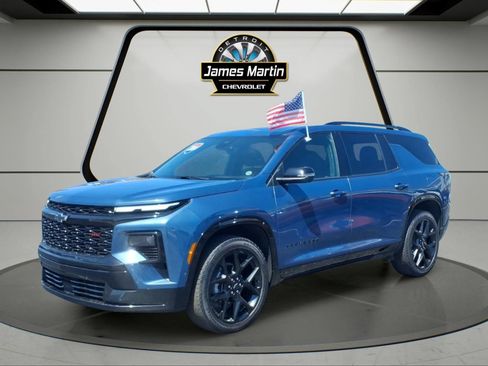 Certified 2024 Chevrolet Traverse RS AWD/4WD image 1