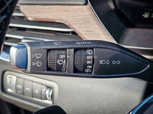 New 2026 GMC Acadia Denali w/ Super Cruise Package image 21