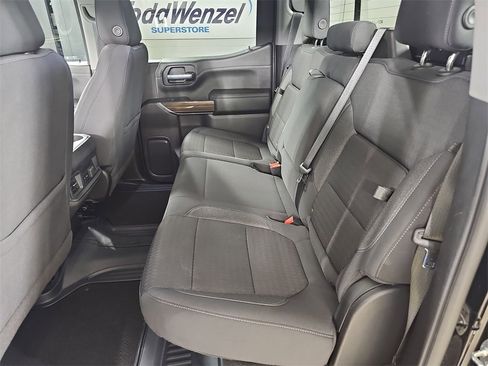 Certified 2021 Chevrolet Silverado 1500 LT Trail Boss w/ Convenience Package II image 17