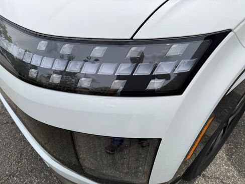 New 2026 Hyundai Ioniq 9 SEL image 14