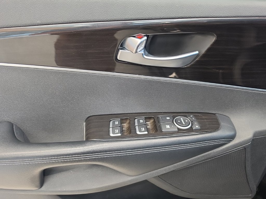 Used 2019 Kia Sorento EX FWD image 31