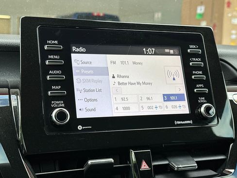 Used 2022 Toyota Camry LE FWD image 18