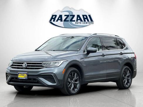 Used 2024 Volkswagen Tiguan SE image 7