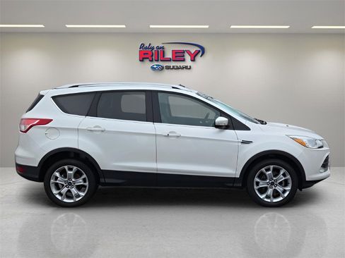 Used 2015 Ford Escape Titanium image 6