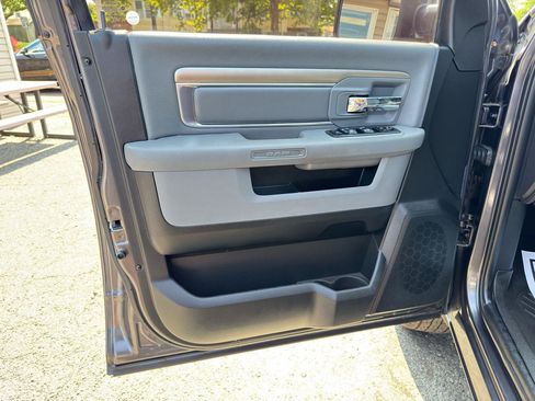 Used 2017 RAM 1500 Big Horn AWD/4WD image 16