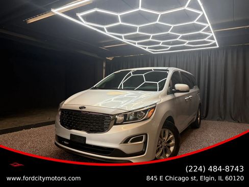 Used 2019 Kia Sedona LX FWD image 1