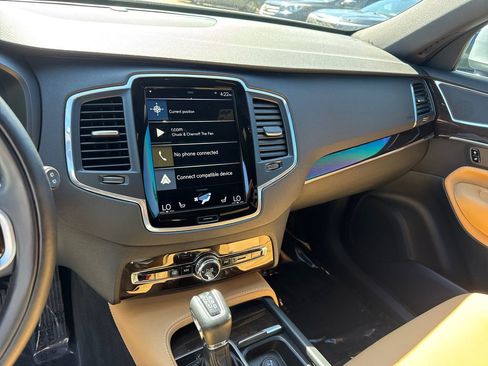 Used 2019 Volvo XC90 T6 Momentum w/ Protection Package Premier AWD/4WD image 29