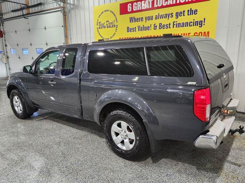 Used 2011 Nissan Frontier SV w/ SV Premium Utility Pkg AWD/4WD image 6