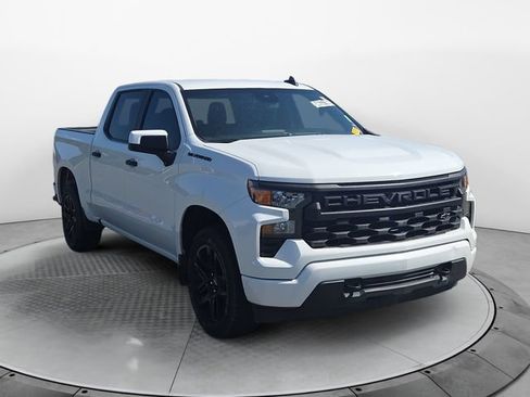 Used 2024 Chevrolet Silverado 1500 Custom w/ LPO, Dark Essentials Package RWD image 7